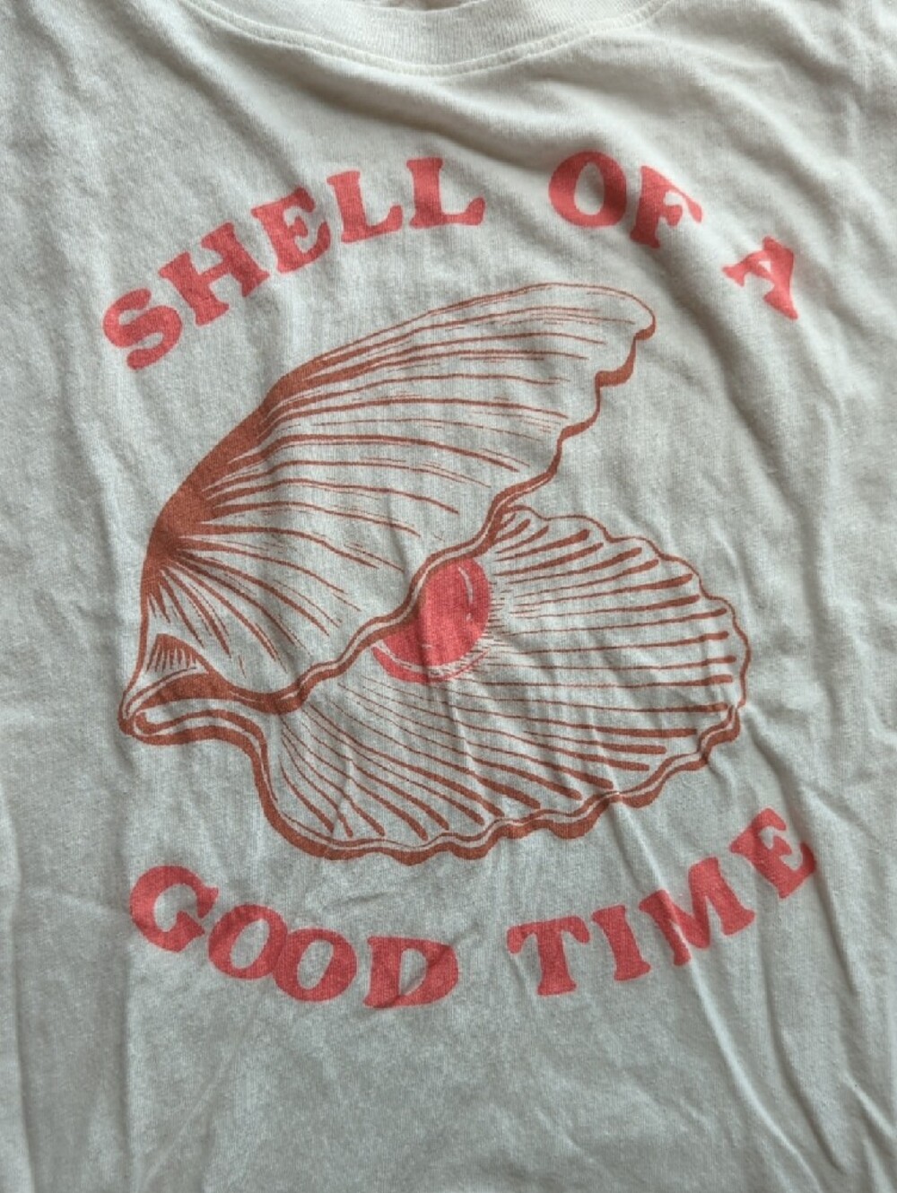 American Eagle Outfitters White Tee with Pink Shell Graphic - Picture 3 of 3